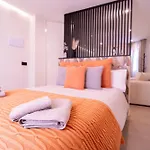 Seran Apartamentos